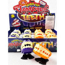 Load image into Gallery viewer, Halloween Wind-Up Chattering Vampire Teeth Toy