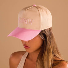 Load image into Gallery viewer, MOMMIN Embroidered Trucker Hat - Vintage Style