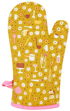 Load image into Gallery viewer, Never Want Your Help Oven Mitt