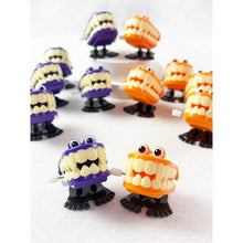 Load image into Gallery viewer, Halloween Wind-Up Chattering Vampire Teeth Toy