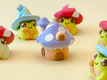 Load image into Gallery viewer, Magical Adorable Frog Clicker 3D Printed Fidget Keychain